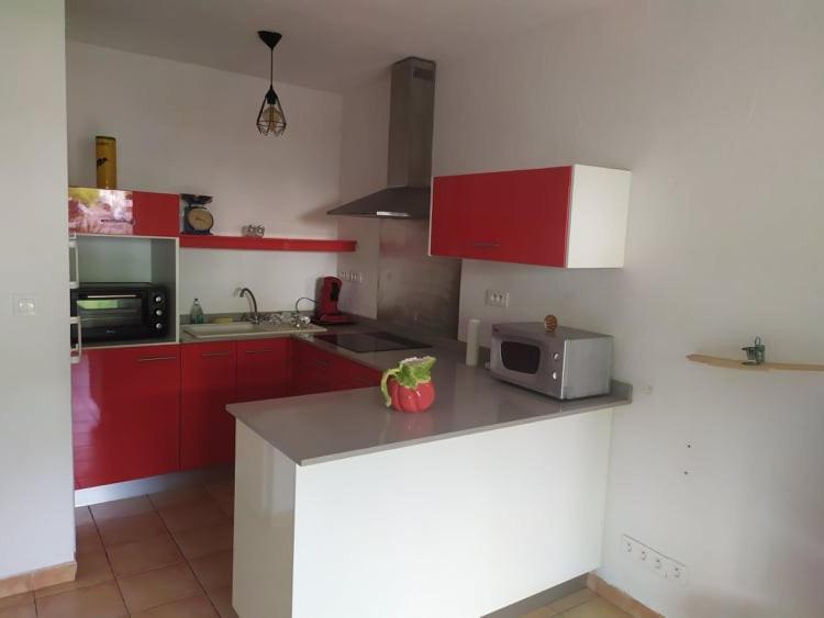 Charmant Appartement En Bord De Mer Avec Piscine Gourbeyre Eksteriør billede